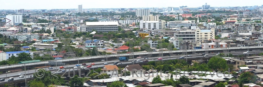 Thonburi side