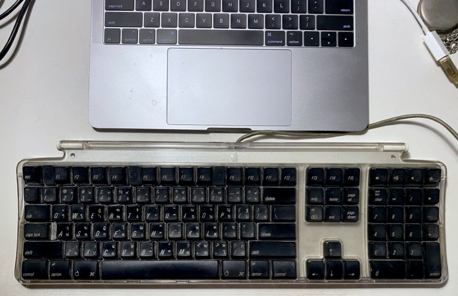 Apple keyboards