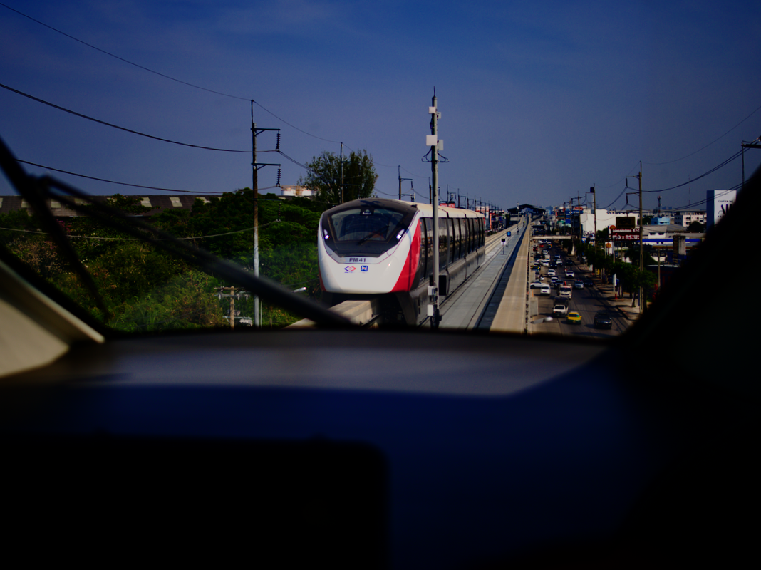 Pink Line train