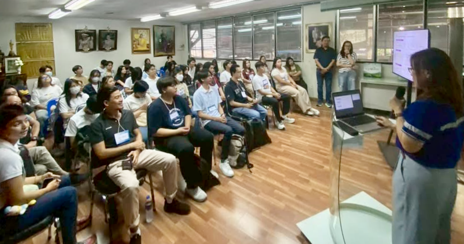 MU Blueprint - alumni and students at Clear Silicon