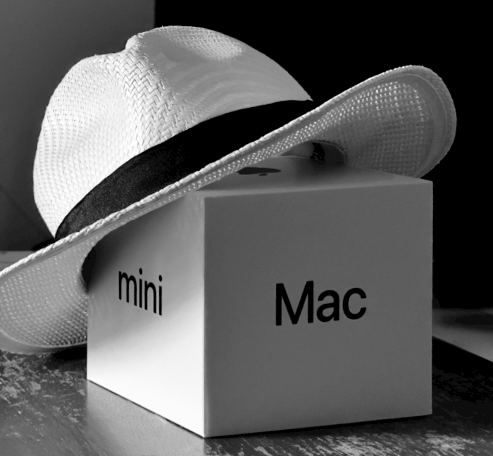 Mac mini box