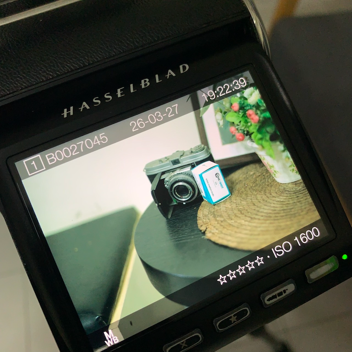 checking
the camera and lens